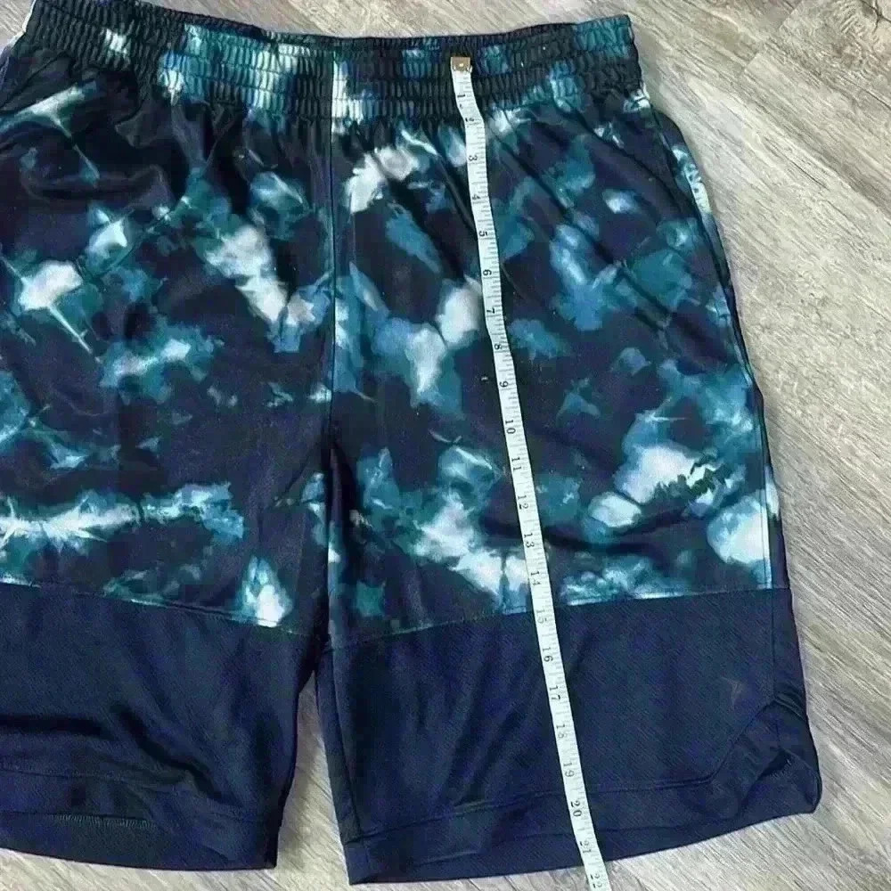 Old Navy Men’s Active Go Dry shorts - Picture 7 of 9